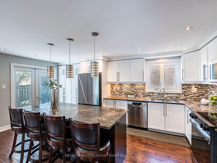 Photo 17 at 117 Fairglen Avenue, Brampton West, Brampton