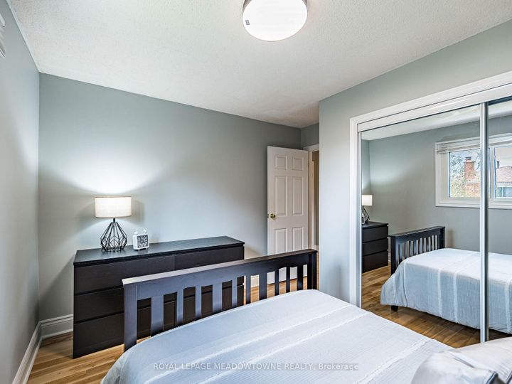 Photo 33 at 117 Fairglen Avenue, Brampton West, Brampton