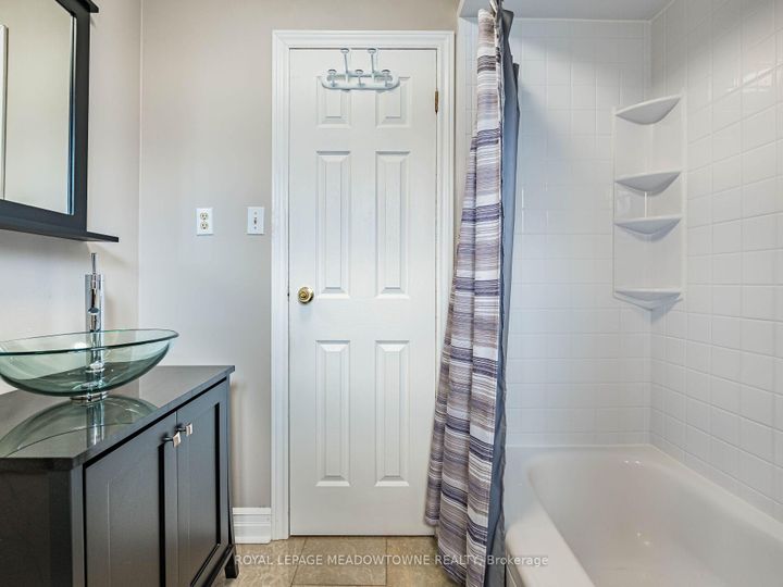 Photo 34 at 117 Fairglen Avenue, Brampton West, Brampton
