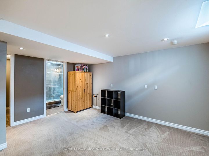 Photo 41 at 117 Fairglen Avenue, Brampton West, Brampton