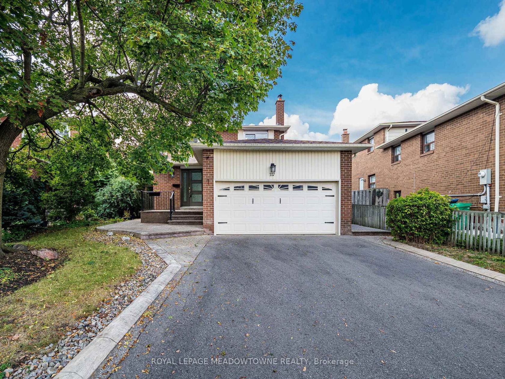 117 Fairglen Avenue, Brampton West, Brampton 2