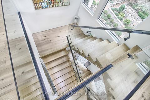 Photo 18 at 5 Hatton Court, Rosethorn, Toronto