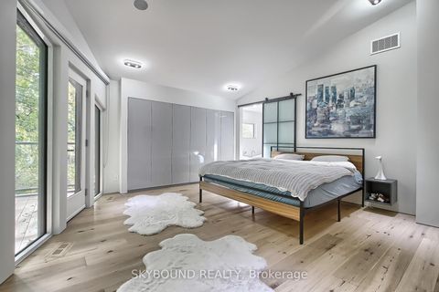 Photo 27 at 5 Hatton Court, Rosethorn, Toronto