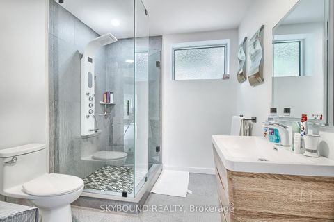 Photo 40 at 5 Hatton Court, Rosethorn, Toronto