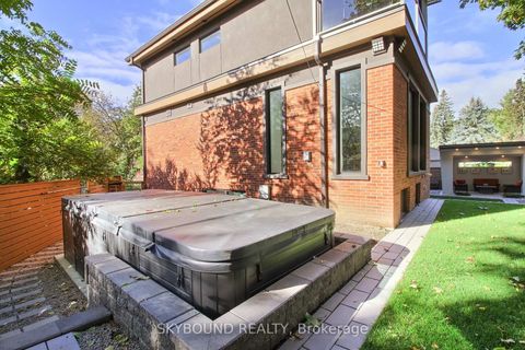 Photo 45 at 5 Hatton Court, Rosethorn, Toronto