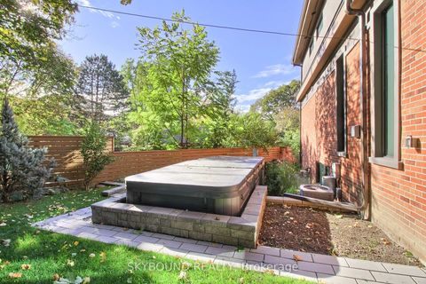 Photo 46 at 5 Hatton Court, Rosethorn, Toronto