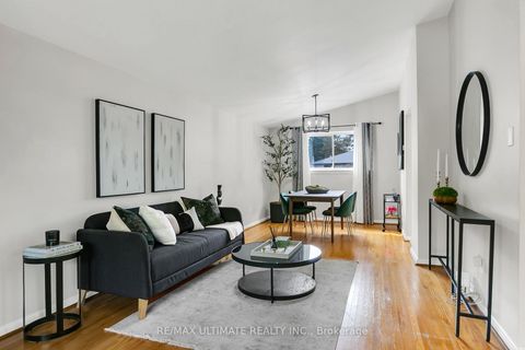 Photo 9 at 134 Verobeach Boulevard, Humbermede, Toronto