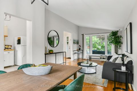 Photo 16 at 134 Verobeach Boulevard, Humbermede, Toronto