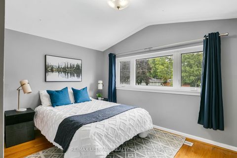 Photo 25 at 134 Verobeach Boulevard, Humbermede, Toronto