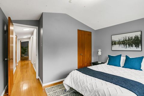 Photo 26 at 134 Verobeach Boulevard, Humbermede, Toronto