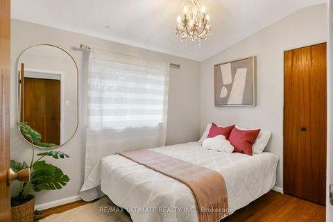 Photo 28 at 134 Verobeach Boulevard, Humbermede, Toronto