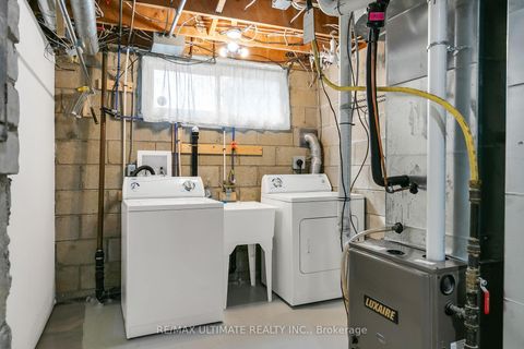 Photo 39 at 134 Verobeach Boulevard, Humbermede, Toronto