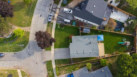 Photo 43 at 134 Verobeach Boulevard, Humbermede, Toronto
