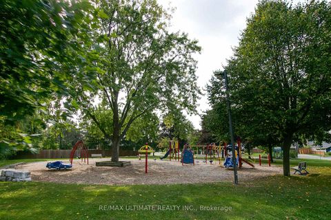 Photo 44 at 134 Verobeach Boulevard, Humbermede, Toronto