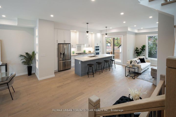 Photo 3 at 26 Kalmar Avenue, Cliffside, Toronto
