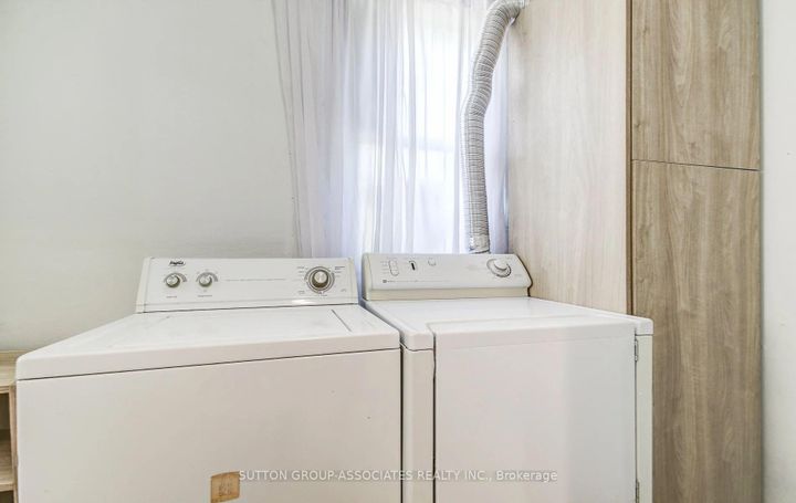 Photo 14 at 12 East 25th Street, Eastmount, Hamilton