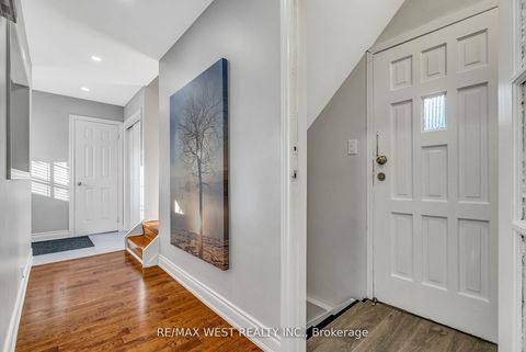 Photo 6 at 116 FAWCETT Trail, Malvern, Toronto