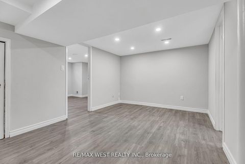 Photo 42 at 116 FAWCETT Trail, Malvern, Toronto