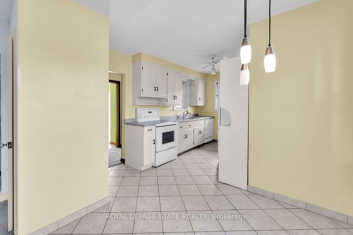 Photo 6 at 220 Winona Road, Winona, Hamilton