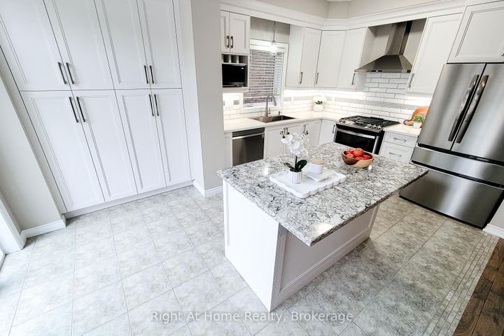 Photo 15 at 123 Vinton Road, Ancaster, Hamilton