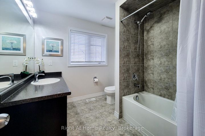 Photo 34 at 123 Vinton Road, Ancaster, Hamilton
