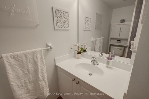 Photo 34 at 311 - 2325 Central Park Drive, RO River Oaks, Oakville