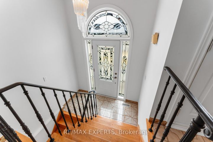 Photo 6 at 179 Dolores Road, Jane Heights, Toronto