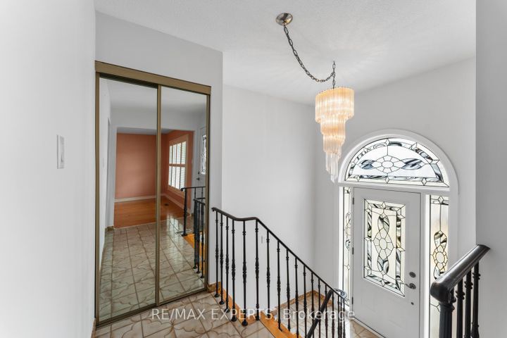 Photo 7 at 179 Dolores Road, Jane Heights, Toronto