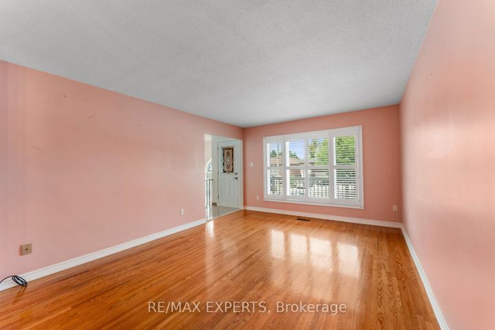 Photo 8 at 179 Dolores Road, Jane Heights, Toronto