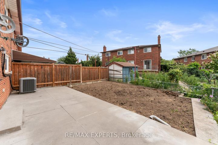 Photo 35 at 179 Dolores Road, Jane Heights, Toronto