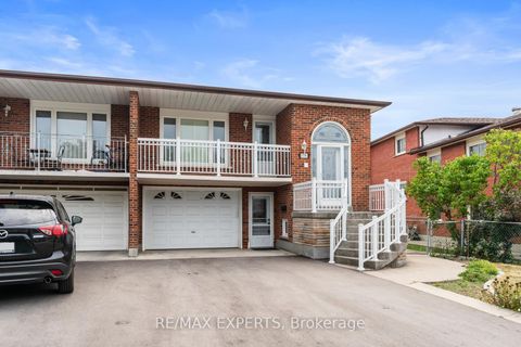 Photo 2 at 179 Dolores Road, Jane Heights, Toronto