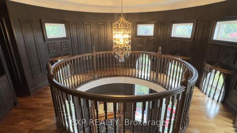 Photo 5 at 68 Davidson Drive, Islington Woods, Vaughan Photo 5 at 68 Davidson Drive, Islington Woods, Vaughan