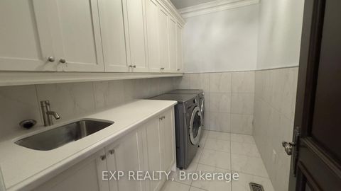 Photo 9 at 68 Davidson Drive, Islington Woods, Vaughan Photo 9 at 68 Davidson Drive, Islington Woods, Vaughan