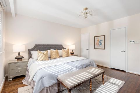 Photo 18 at 122 Collinson Boulevard, Clanton Park, Toronto