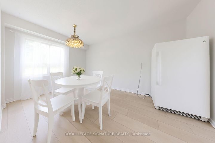 Photo 9 at 35 Crittenden Square, Malvern, Toronto