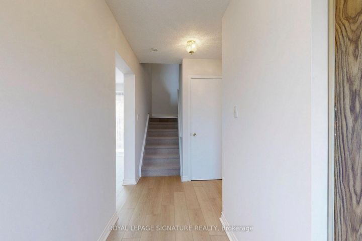 Photo 12 at 35 Crittenden Square, Malvern, Toronto