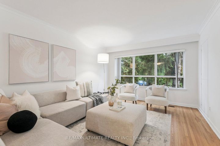 Photo 8 at 24 Highbury Road, Pelmo Park W5, Toronto