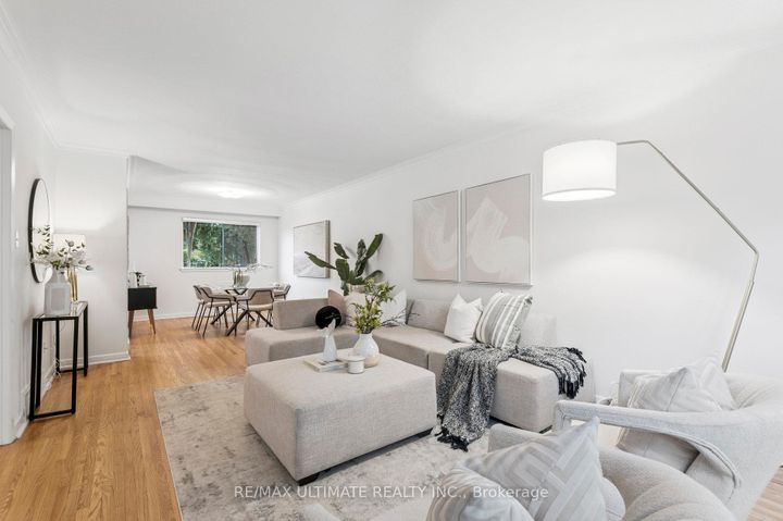 Photo 9 at 24 Highbury Road, Pelmo Park W5, Toronto
