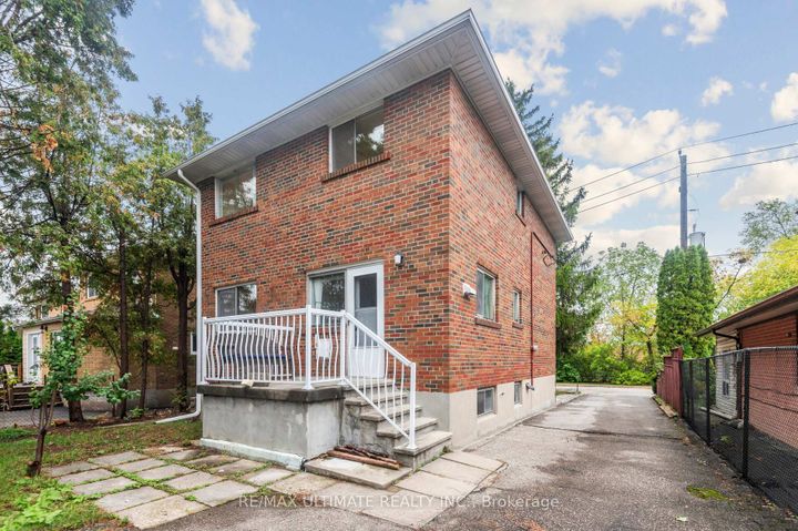 Photo 32 at 24 Highbury Road, Pelmo Park W5, Toronto