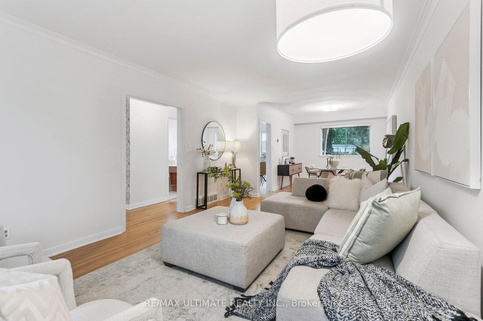24 Highbury Road, Pelmo Park W5, Toronto 2
