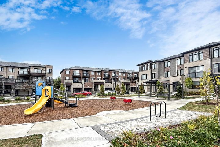 Photo 34 at 5 Eelam Lane, Wismer, Markham