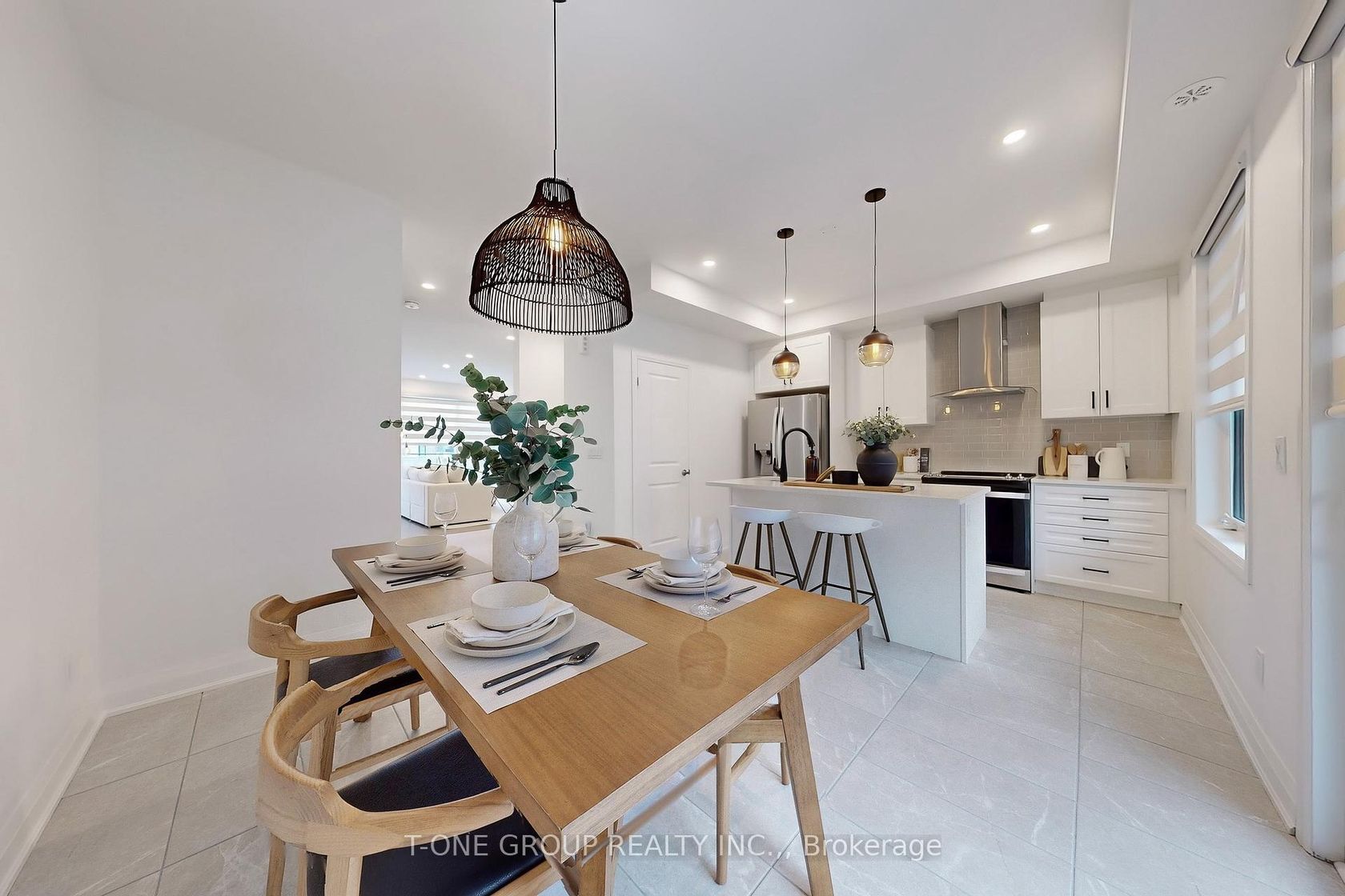 5 Eelam Lane, Wismer, Markham 2
