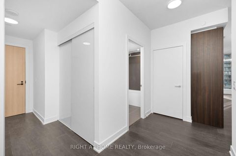 Photo 2 at 1512 - 35 Mercer Street, Waterfront Communities C1, Toronto