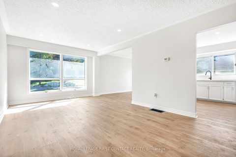 Photo 2 at 14&16 Peel Street, Codrington, Barrie