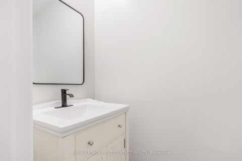 Photo 5 at 14&16 Peel Street, Codrington, Barrie
