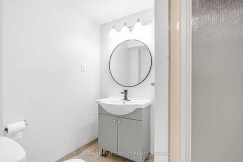 Photo 12 at 14&16 Peel Street, Codrington, Barrie