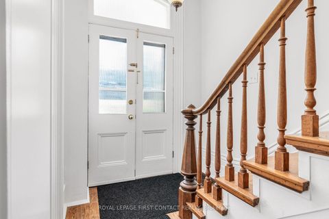 Photo 14 at 14&16 Peel Street, Codrington, Barrie