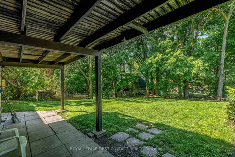 Photo 20 at 14&16 Peel Street, Codrington, Barrie