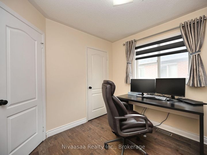 Photo 26 at 38 Amethyst Circle, Bram East, Brampton