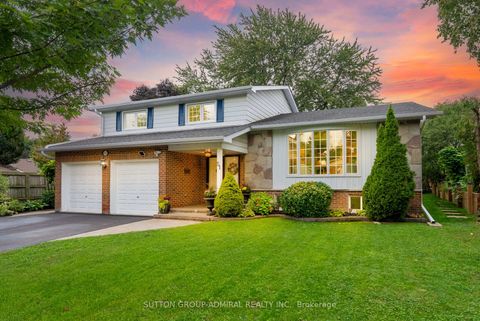 Photo 1 at 51 Blue Spruce Lane, Royal Orchard, Markham